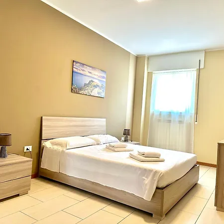 Grab A Flat In Coroneo 4*