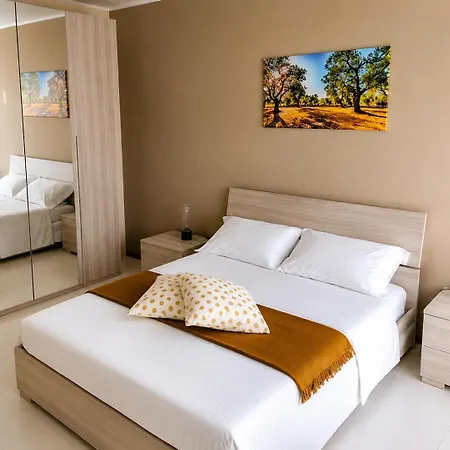 Grab A Flat In Coroneo Apartahotel 4*