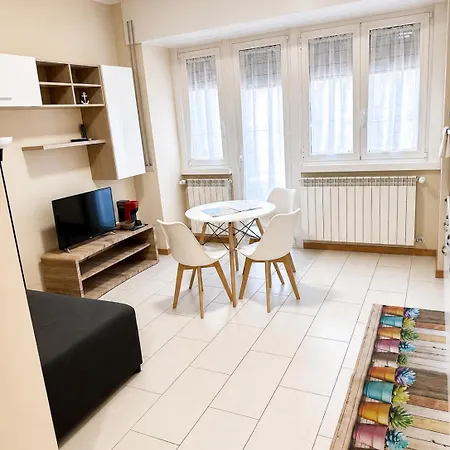 Grab A Flat In Coroneo Apartahotel 4*