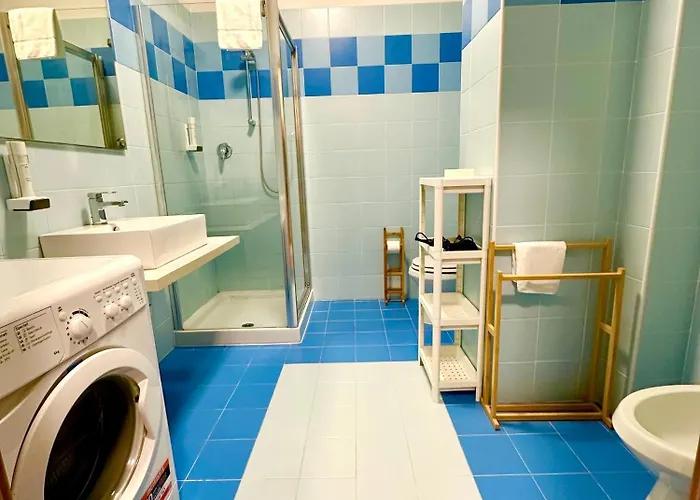 Grab A Flat In Coroneo 4* トリエステ